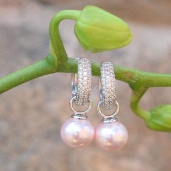 Roosa pearls silver.jpg